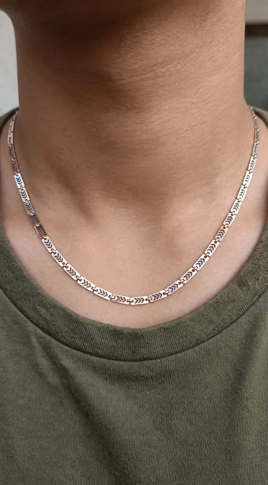 Men's Two-Tone Arrow Link Chain