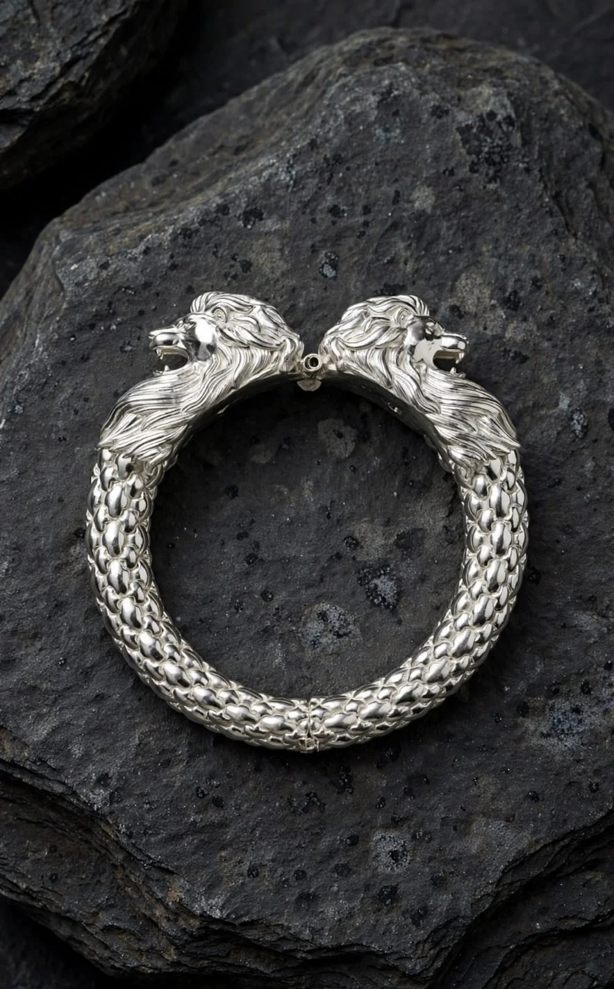 Woven Lion-Head Kada