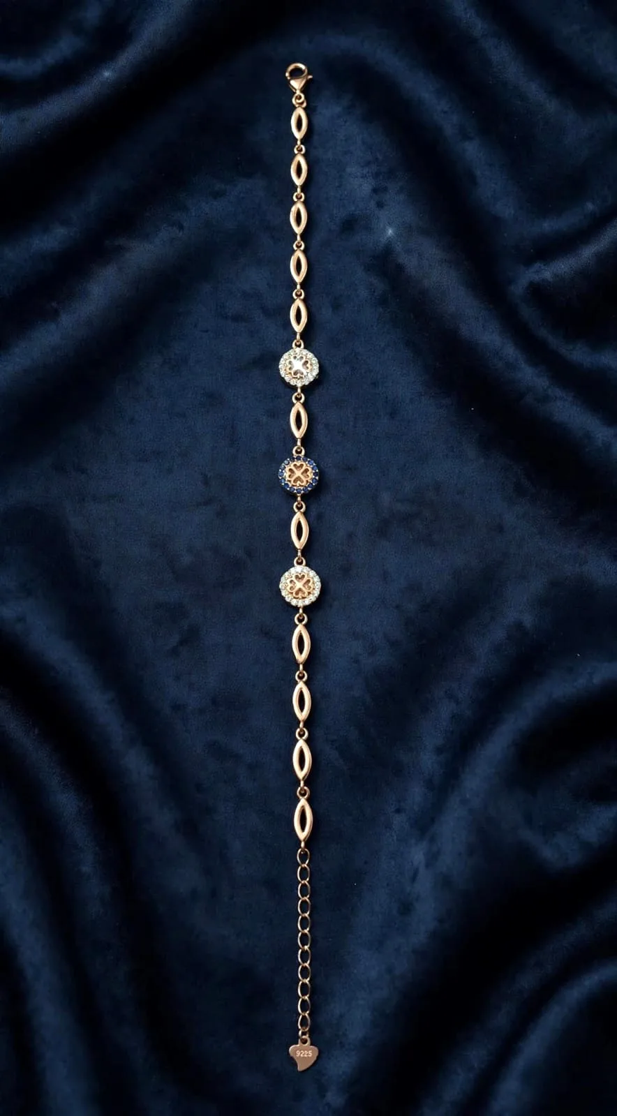 Rose Gold-plated Clover Halo Bracelet